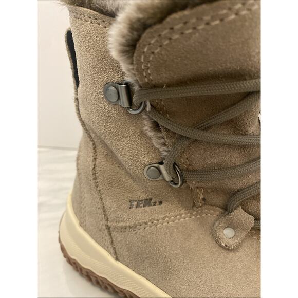 L.L. Bean Women’s Day Venture Insulated Boots – River Rock – Size 7.5M – NEW - Picture 2 of 9